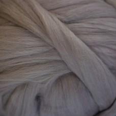 Wool: Merino Top 21.5 micron for wet felting dyed Mink